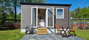 Mini-chalet - Vakantiepark 't Urkerbos